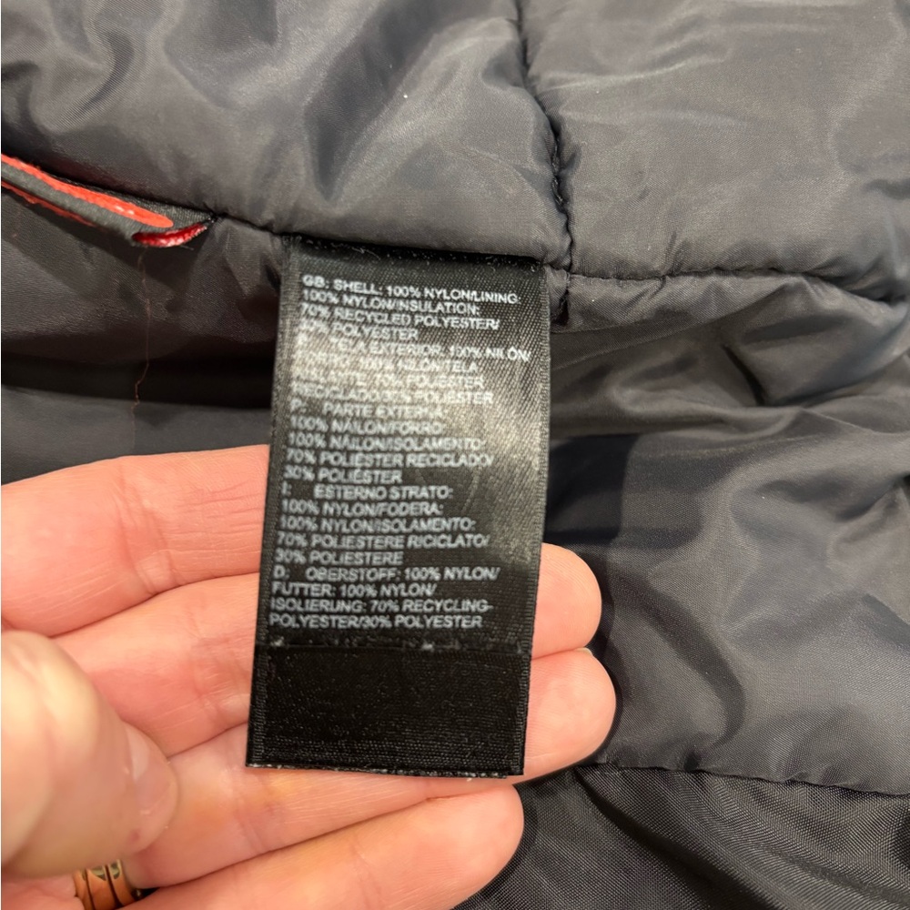 The North Face Black Quilted Jacket - Picture 11 of 13